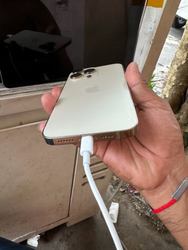 iPhone 14 Pro Max 256G ZA scan ដូអេក្រង់ថ្មី