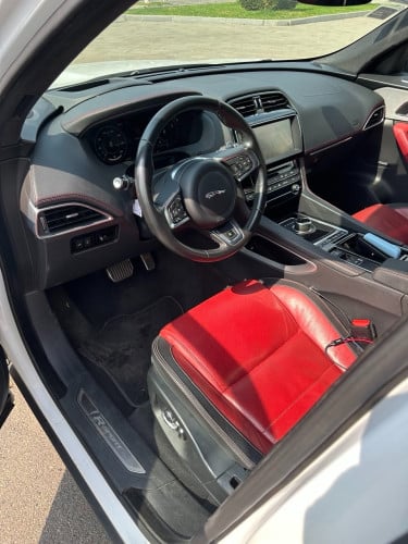 Jaguar F-Pace in excellent condition