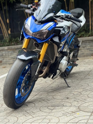 Kawasaki Z900