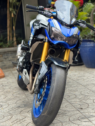 Kawasaki Z900
