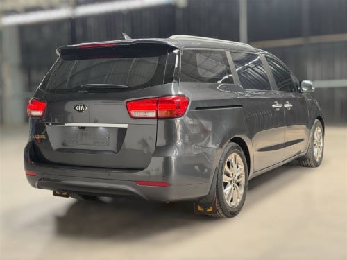 Kia Carnival 2015