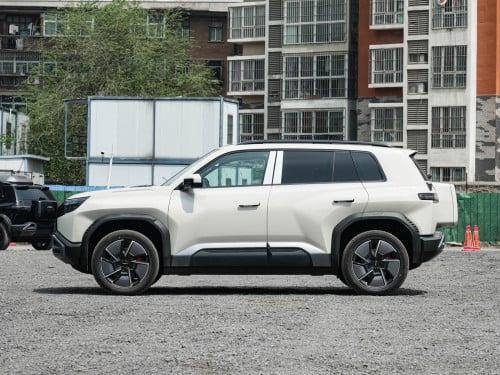 Leopard 3 Ultra 4WD 2025 501km Telegram 0889836008