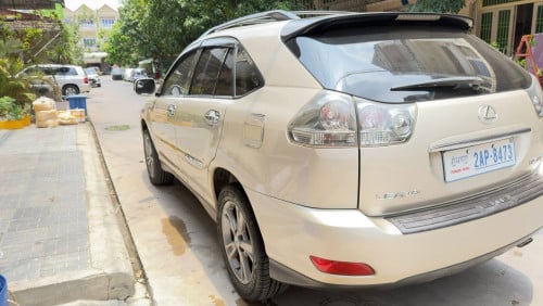Leuxs RX330 2004 ប៉ុង1