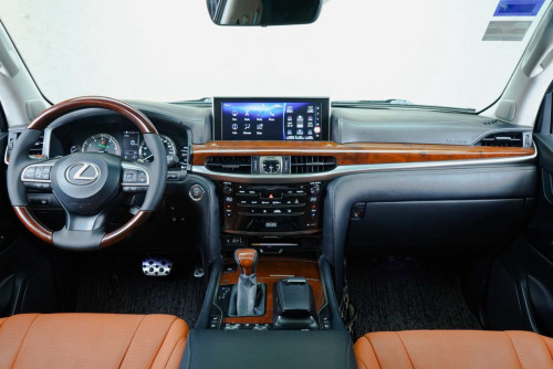 Lexus 570 2018 Supersport S