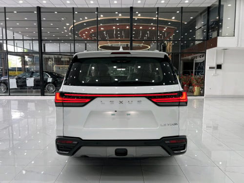 Lexus LX 700h VIP Option (Arab)