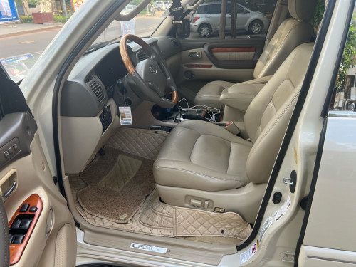 Lexus LX470 ឆ្នាំ2004