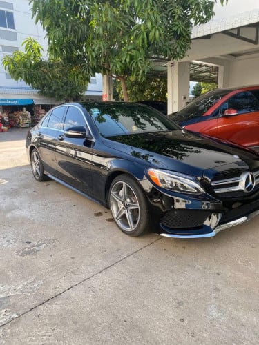 Mercedes C300 ពណ៌ខ្មៅមហាថ្មី ម្ចាស់ផ្ទាល់