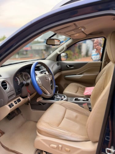 NISSAN NAVARA 2018 FULL ឡានស្អាត