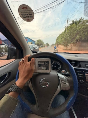 NISSAN NAVARA 2018 FULL ឡានស្អាត