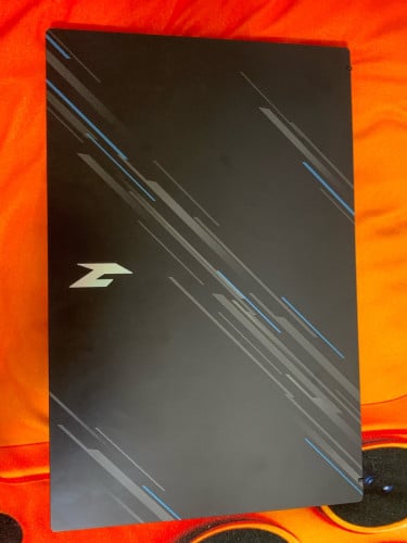 Nitro V15