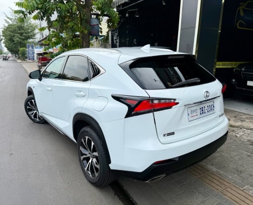 NX200T 016 Fsport ពូកឆេរី🍒 ថ្នាំឡាននៅសុីន98%😍