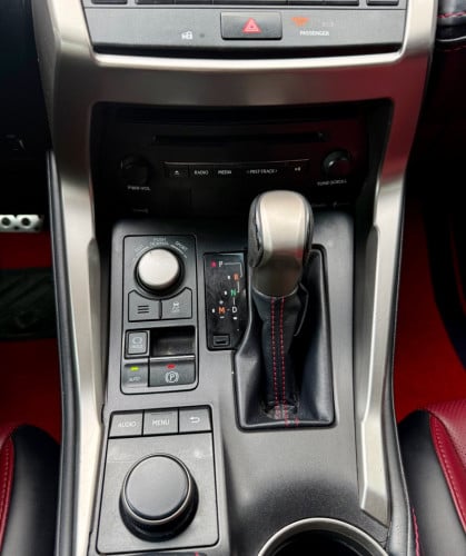 NX200T 016 Fsport ពូកឆេរី🍒 ថ្នាំឡាននៅសុីន98%😍
