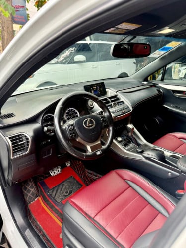 NX200T 016 Fsport ពូកឆេរី🍒 ថ្នាំឡាននៅសុីន98%😍