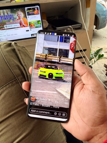 One plus 7 Tpro Maclaren