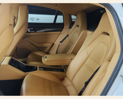 Porches panamera 4 2017