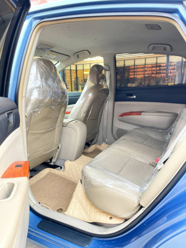 Prius 2007 HF ឡានស្អាត តម្លៃល្អ