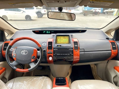 Prius 2007 HF ឡានស្អាត តម្លៃល្អ