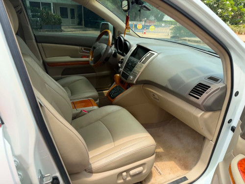 Rx330 2004 ប៉ុង2 half option
