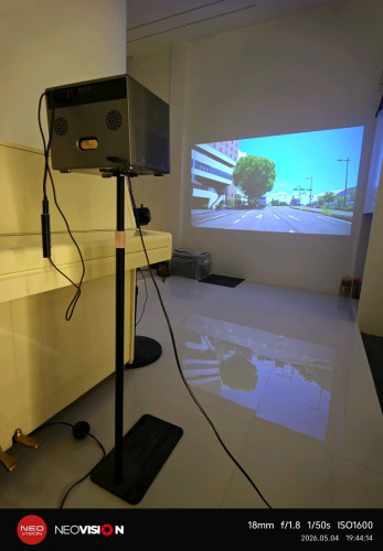 Slide 110"+ Projector&Stand