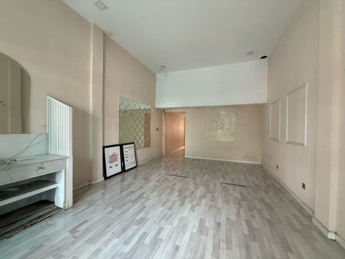 Shophouse for rent at Toul Tumpoung