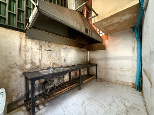 Shophouse for rent at Toul Tumpoung