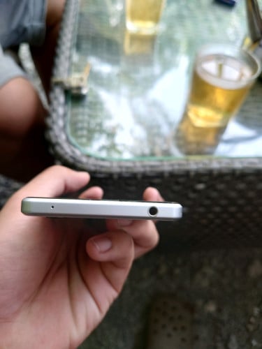 Sony Xperia 1 II Ram 8GB/128GB ✨ មួយទឹក ស្អាត 98%📸 Camera ល្អ🔋 Battery 4000 ml