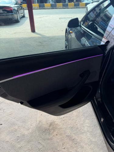 Tesla Model 3 2024 ឡាននៅក្រដាសពន្ធ ប្រើបាន 1មុឺនគីឡូជាង ស្រុីនមួយជុំ