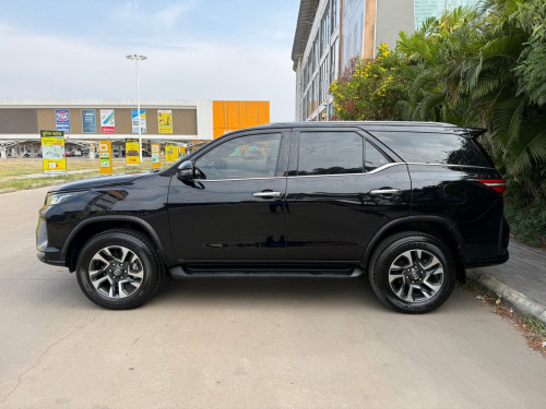 Toyota Fortuner Legender ស៊េរីឆ្នាំ 2022