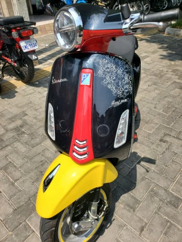 Vespa Primavera 150 Mickey Mouse Special Edition 🐭 🐁