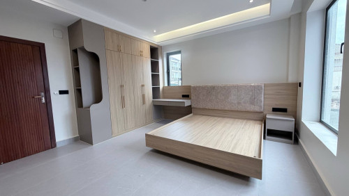 Villa 8 bed rooms in Sihanouk ville