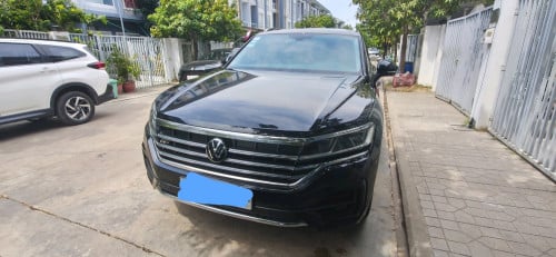 VW SUV