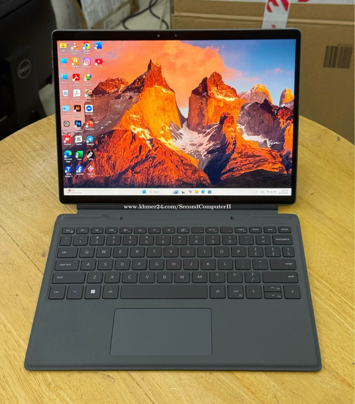Dell Latitude 7320 Detachable Tablet