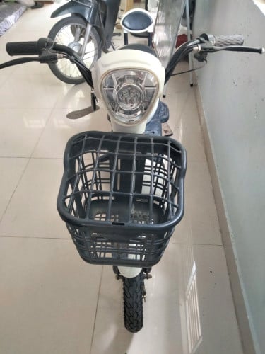 លក់កង់អគ្គិសនី