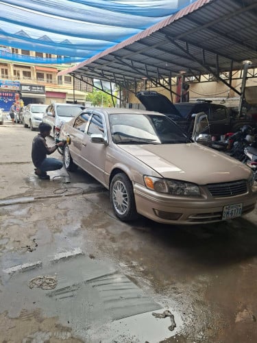 ឡានសម្រាប់លក់