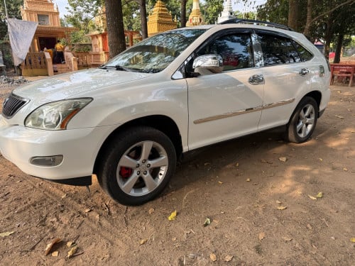 ឡានសម្រាប់លក់
