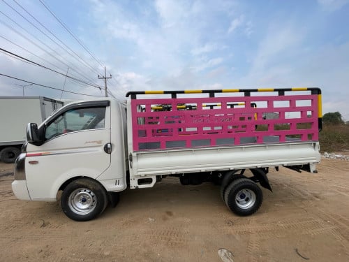 ហុីយុនដាយ1តោនឆ្នាំ04ម៉ាសុីនធម្មតា