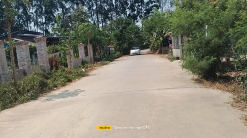 ដីលក់បន្ទាន់​20*70=1400ម2(ម្ចាស់ដីផ្ទាល់) ស្ថិតនៅសង្កាត់សិត្បូ ក្រុងតាខ្មៅ
