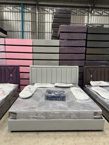 តែគ្រែ85$បងៗ មានឈុត149$ 160$ 189$បងៗ ធានាគុណភាពនិងតម្លៃធានាជូនរយះពេល3ឆ្នាំវឺតៗ
