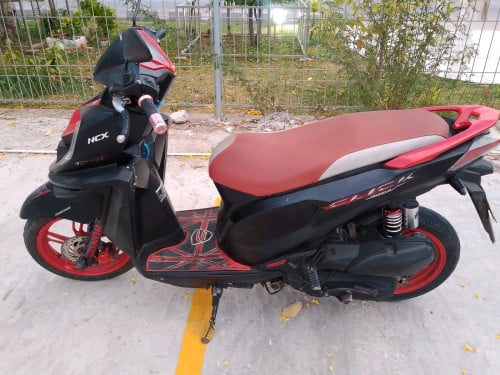 លក់ម៉ូតូ Click 013 លេងគ្រឿង ចរចាបាន