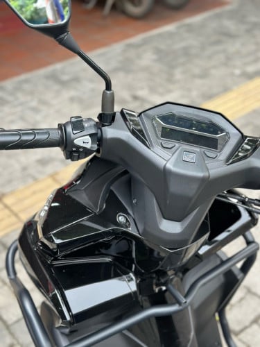 វៃដូរបង់រំលស់ HONDA CLICK 160cc មួយទឹកខ្ចី99%បស់ក្រុមហ៊ុន