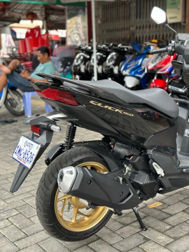 វៃដូរបង់រំលស់ HONDA CLICK 160cc មួយទឹកខ្ចី99%បស់ក្រុមហ៊ុន