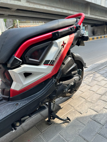 លក់Honda zoomer2018