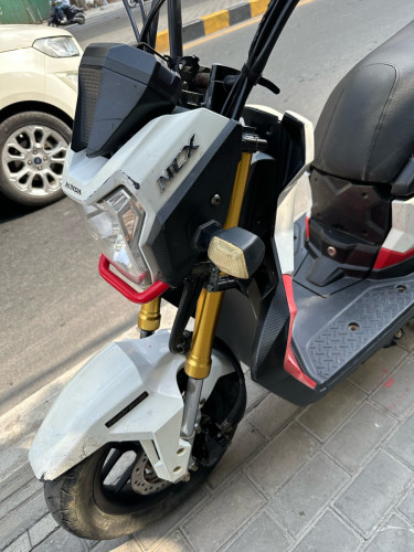 លក់Honda zoomer2018