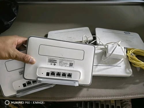 លក់ Huawei Mobile Wifi Pro 4G Router B535-836 សេវាខ្លាំងជាងគេ Model Pro