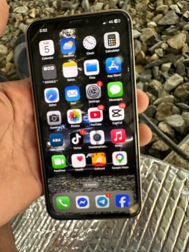 លក់ iPhone XS Max 256g ដំឡើង 15 ព្រូនមេឃ