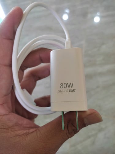 ដុំសាកសុីន OPPO 80watt