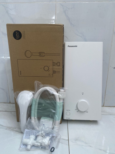 ម៉ាសុីនងូតទឹកក្តៅ Panasonic
