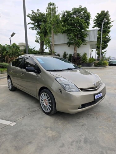 ឡានលក់Prius2005 Hfull