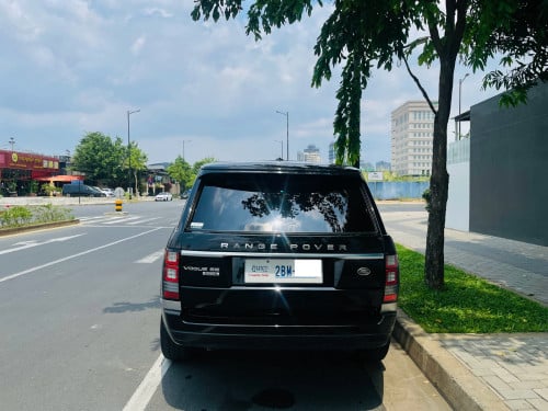 លក់រថយន្តជិះផ្ទាល់ខ្លួន! (Range Rover Vogue SE 2015)