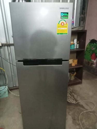 សួរស្ដីបងប្អូន Samsung មួយទឹក 1.50Cm ទើបទិញ